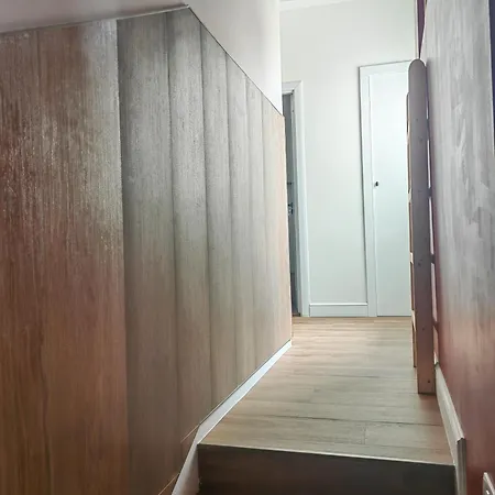 Apartament Little United Kingdom Embassy