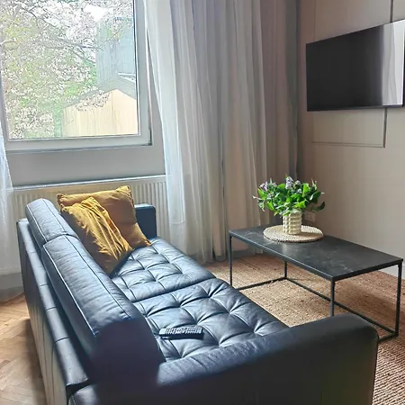 Apartament Little United Kingdom Embassy