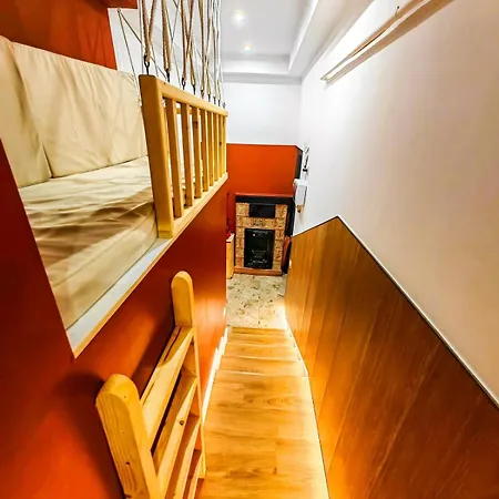 Little United Kingdom Embassy Bukareszt