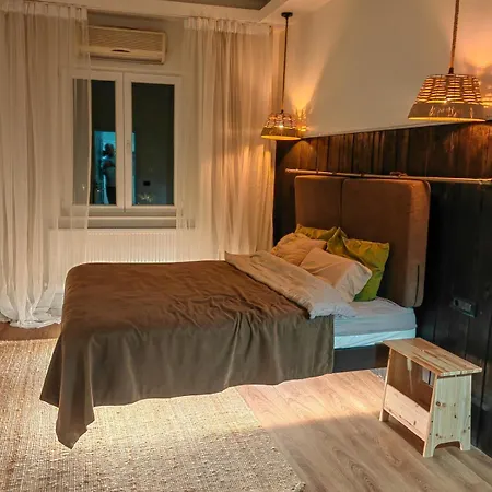 Little United Kingdom Embassy דירה בוקרשט