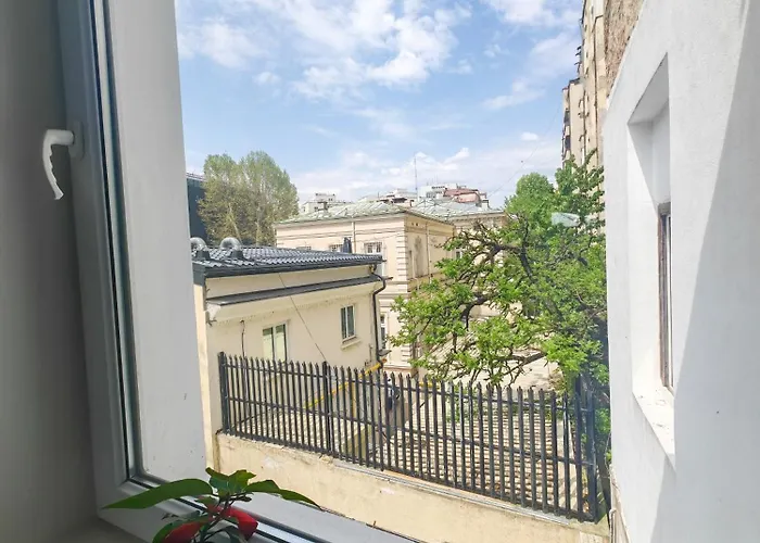 Apartment Little United Kingdom Embassy Bucharest