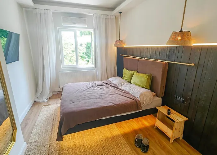 Appartement Little United Kingdom Embassy Boekarest