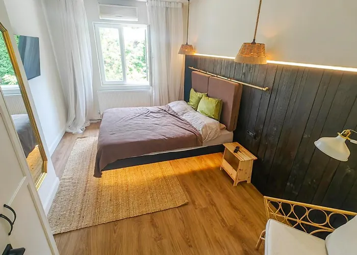 Little United Kingdom Embassy Lägenhet *