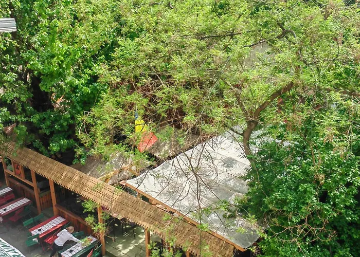 Lägenhet Little United Kingdom Embassy *