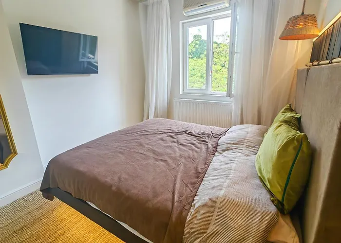 Little United Kingdom Embassy Appartement *