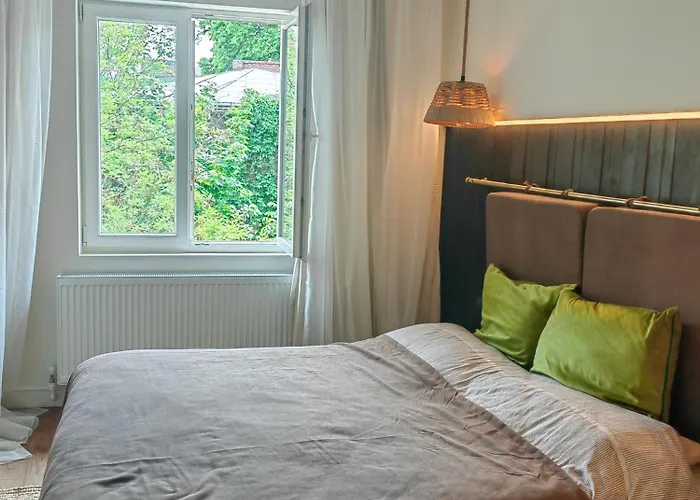 Little United Kingdom Embassy