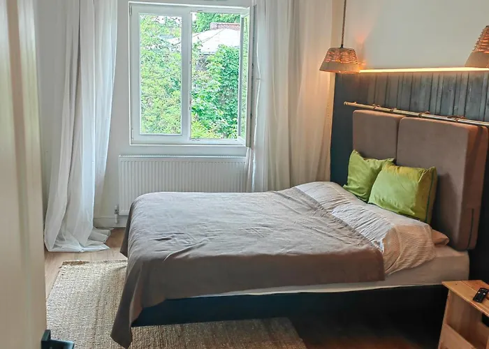 Little United Kingdom Embassy Appartement