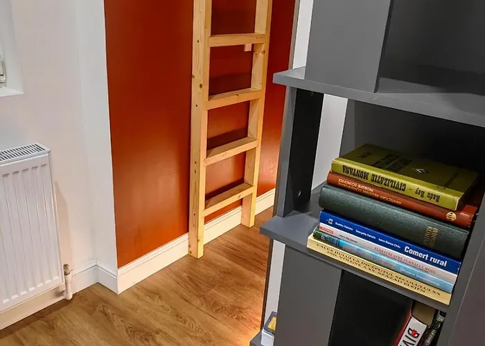 Little United Kingdom Embassy *