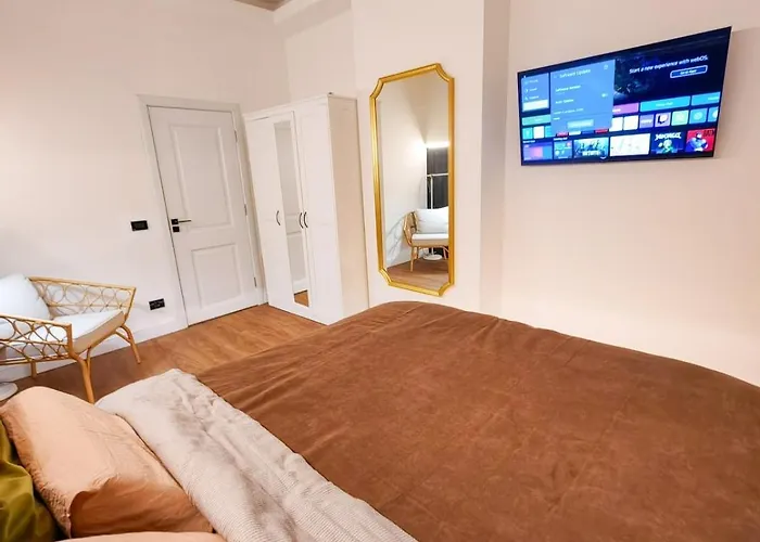 Little United Kingdom Embassy Appartement