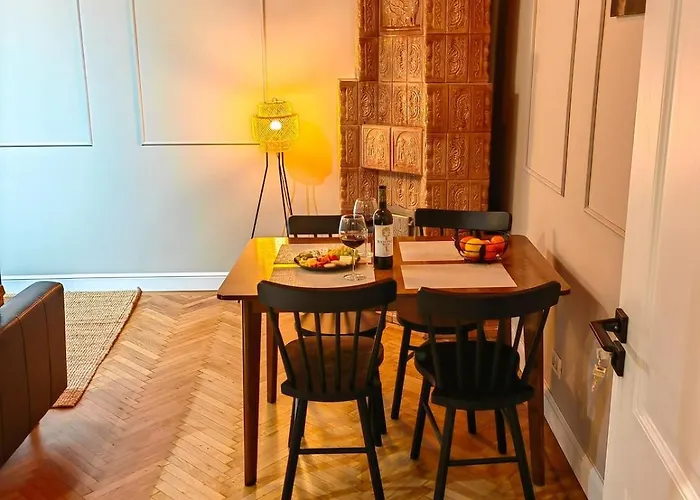 Apartment Little United Kingdom Embassy